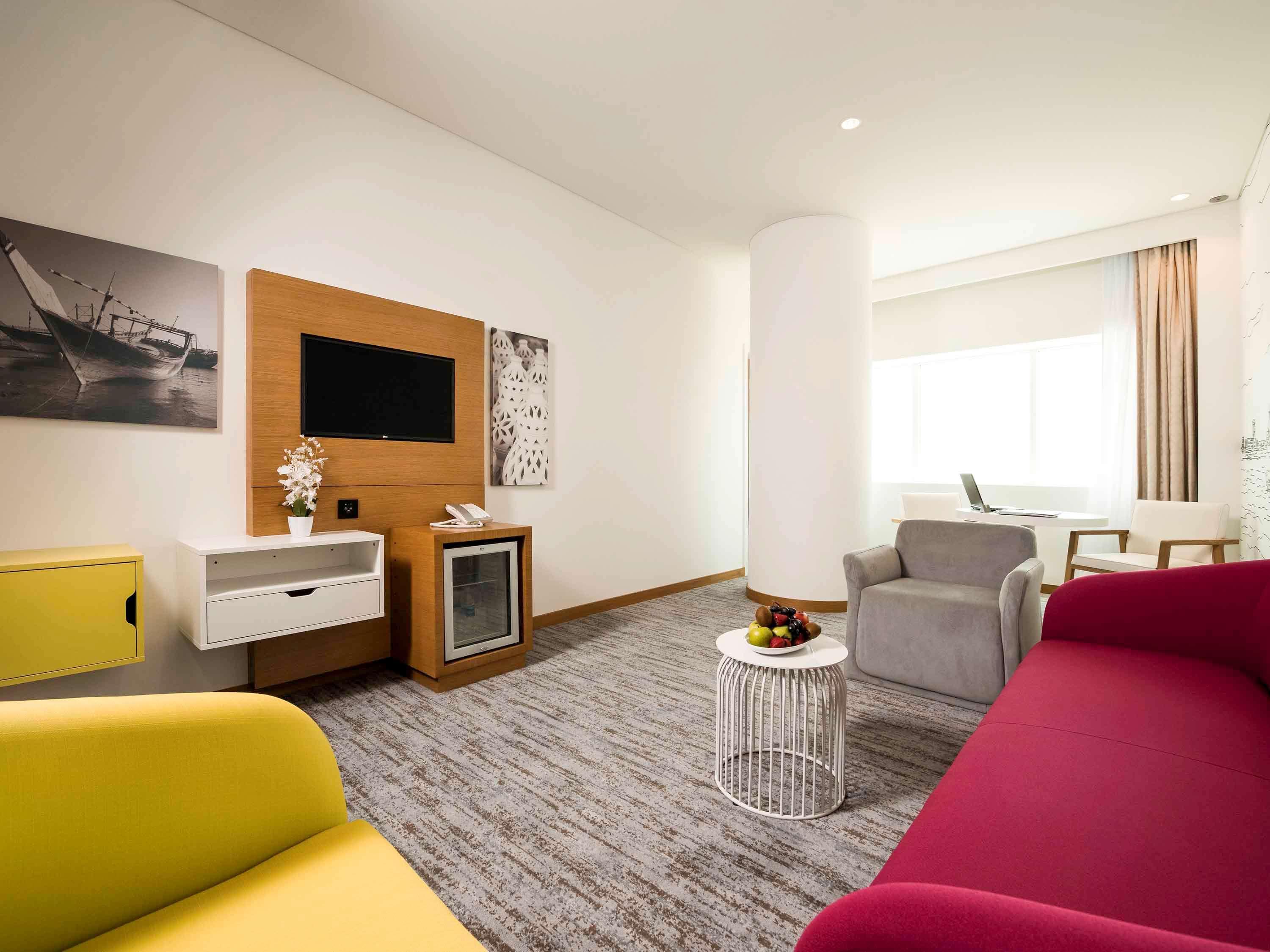 Hotel Ibis Styles Manama Diplomatic Area Extérieur photo