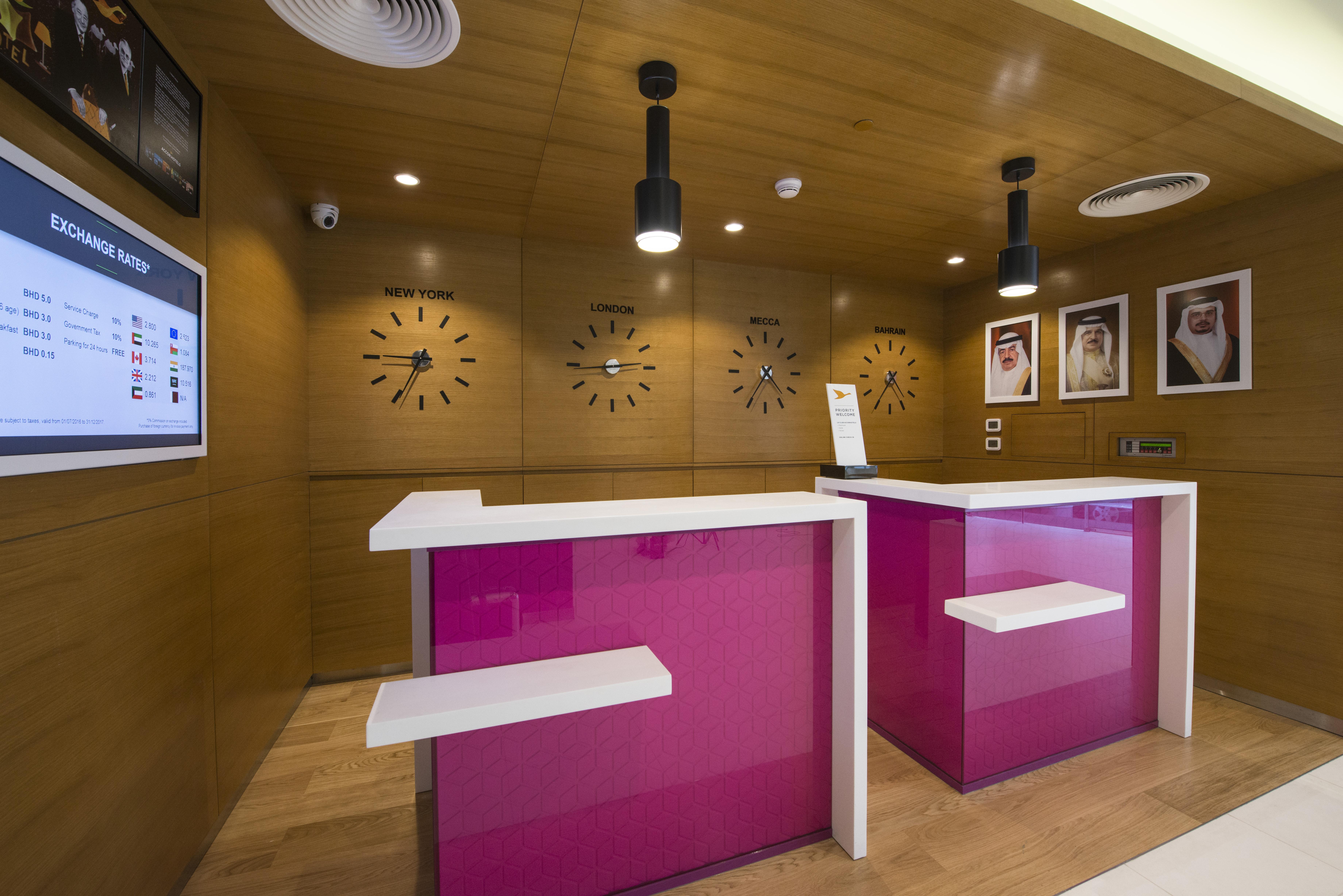 Hotel Ibis Styles Manama Diplomatic Area Extérieur photo