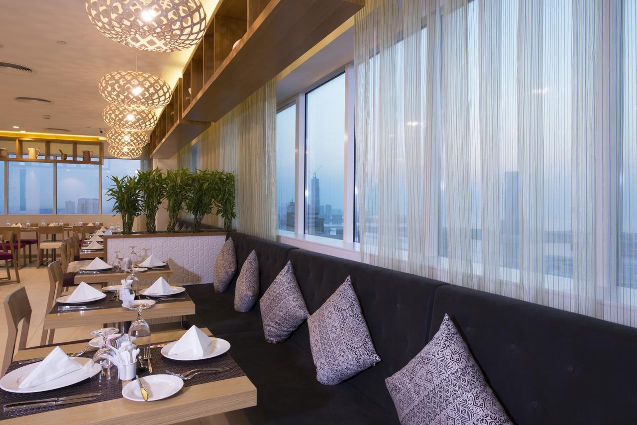 Hotel Ibis Styles Manama Diplomatic Area Extérieur photo